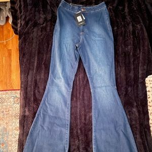 Flare Jeans, tags still attached.